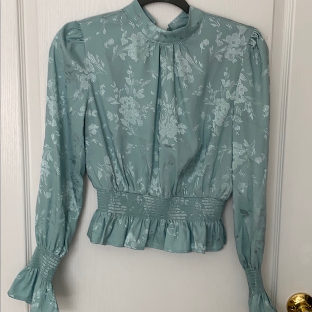 Forever 21 blouse 💗